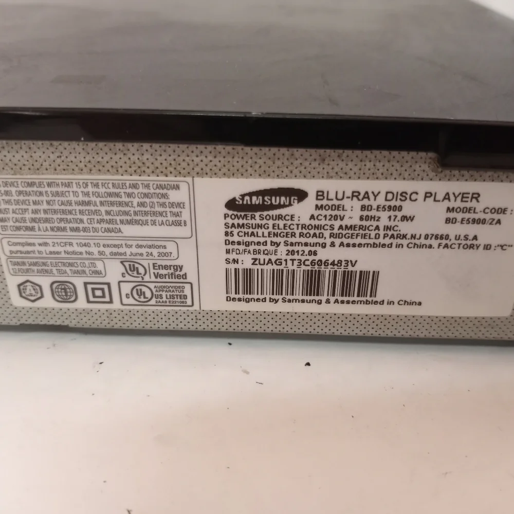 Samsung 3D Blu Ray DVD Player Model BD-E5900